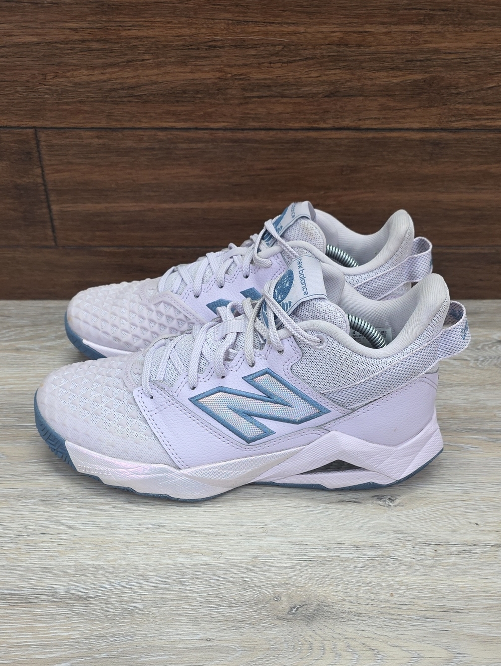 New Balance Coco Gauff CG2 Tennis Court Shoe White Iridescent Blue Womens SZ 8.5